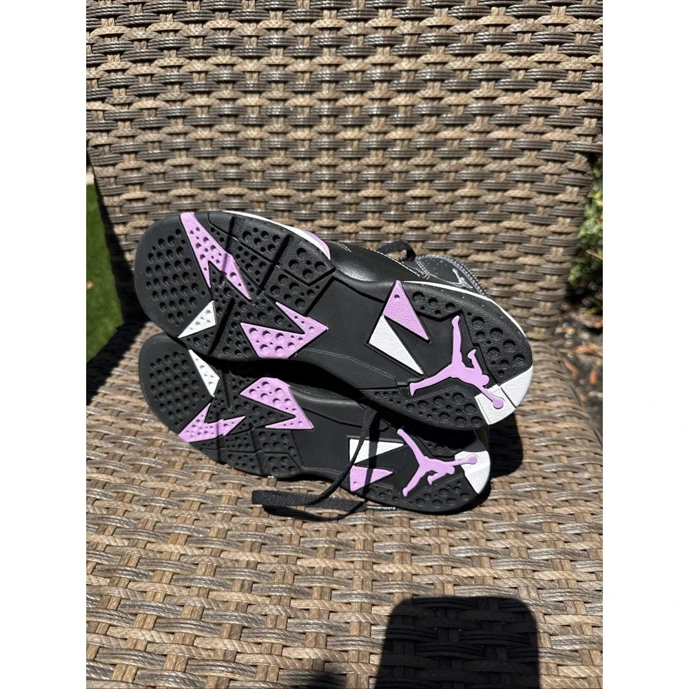 Nike Air Jordan 7 Retro (GS) Sneakers Black Jerlo Grape Boys Sz. 6.5. NO BOX!